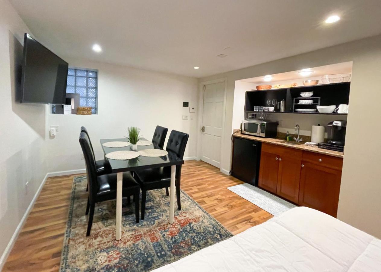 Апартаменты Wrigley Garden Unit Чикаго Экстерьер фото